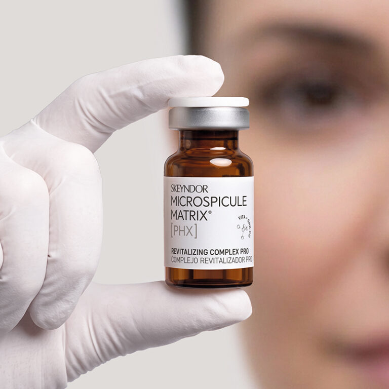 REVITALIZING COMPLEX PRO – MICROSPICULE MATRIX PHX® PROFESSIONAL TREATMENT